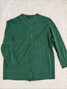 Ann Taylor Dark Green Lightweight Button-Up Crewneck Cardigan with 3/4 sleeves